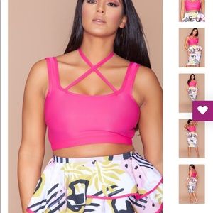 Hot pink top. Rue 107